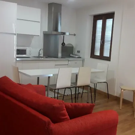 Apartment Y Estudios La Ristra