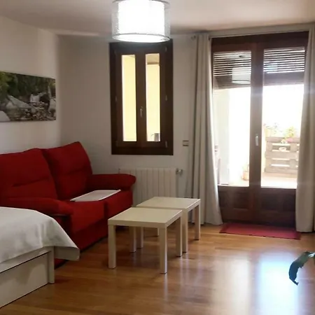 Y Estudios La Ristra Apartment *