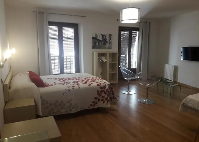 Апартаменты Y Estudios La Ristra Хараис-де-ла-Вера