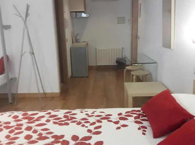 Y Estudios La Ristra