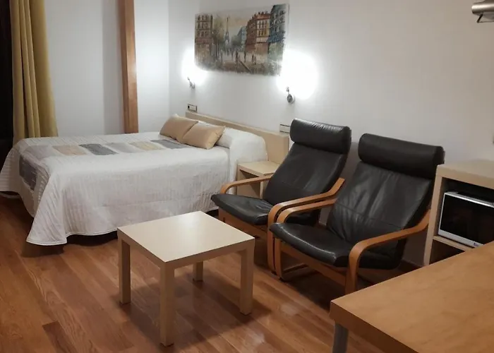 Апартаменты Y Estudios La Ristra Хараис-де-ла-Вера