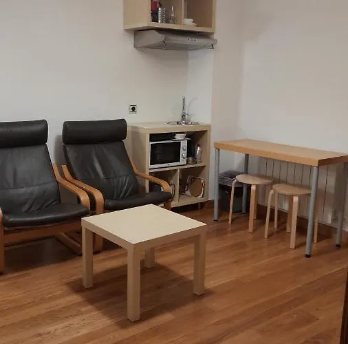 Апартаменты Y Estudios La Ristra